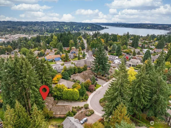 6315 NE 192nd Court, Kenmore, WA 98028