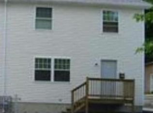 8 Hancock St, Worcester, MA 01610