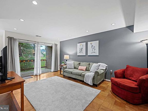 4th image of 5539 Green Mountain Cir Unit 4