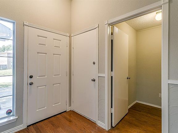 5th image of 5715 Colebrook Trl