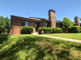 1511 Cherrycrest Ln, Dallas, TX 75228