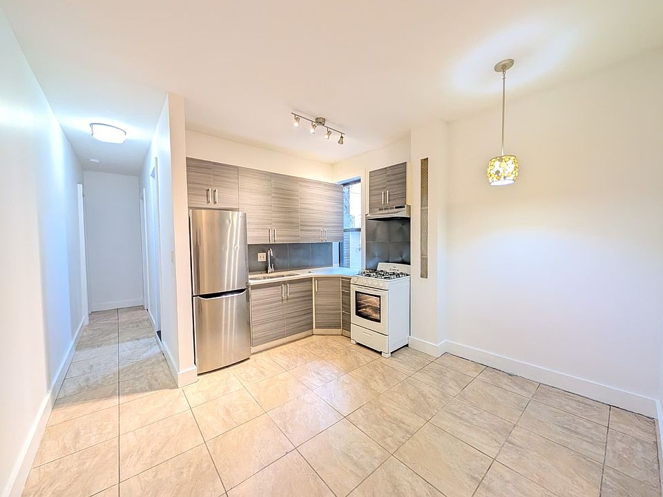 1st image of 1212 Lincoln Pl #C1