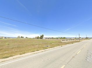 90 Stw Vic Ave #E4, Antelope acres, CA