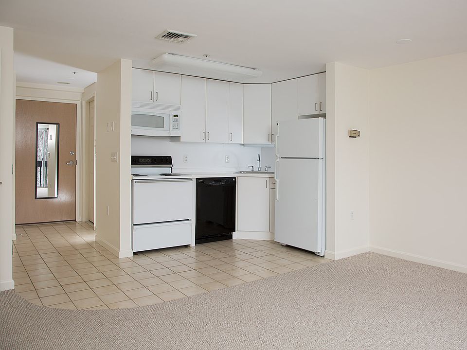 2nd image of 34 Concord Xing APT 205