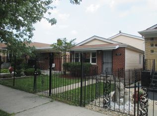 9027 S Dobson Ave, Chicago, IL 60619