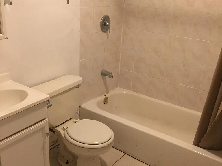 2337 N Bosworth Ave #1 — Photo 15