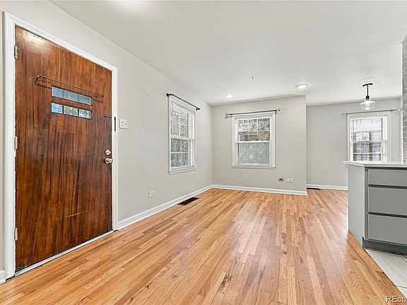 5th image of 3105 N Fillmore Street