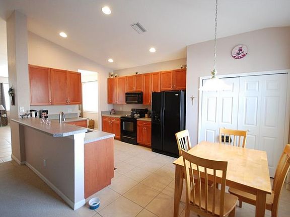3rd image of 11314 Laurel Brook Ct