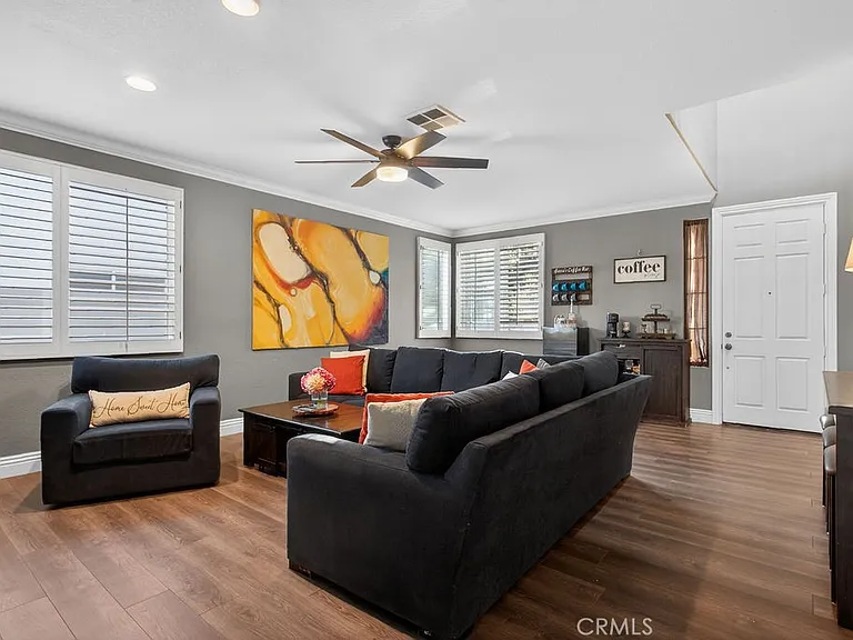 959 Hemingway Dr — Photo 6