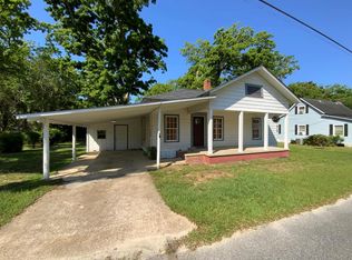 2047 Ck Stephens St, Ochlocknee, GA 31773