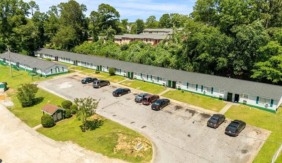 Landmark Apartments