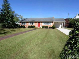 122 Pecan Ln, Clayton, NC 27527