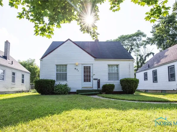 631 Ranch Dr, Toledo, OH 43607