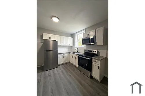 2103 Dukeland St Photo 1