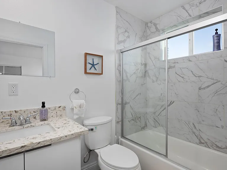 New Construction 4-Unit Townhome Community | Luxury Living Near DTLA — Photo 29