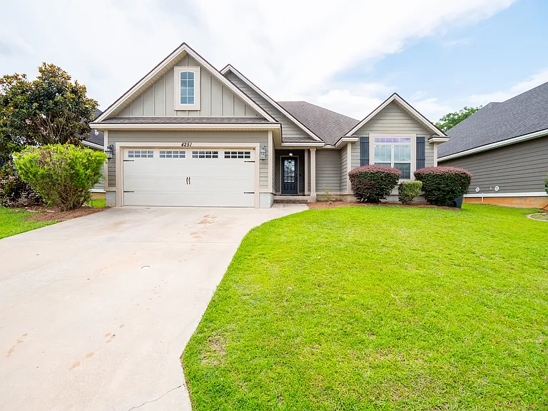 4251 Shadow Garden Dr — Photo 2
