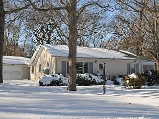 1st image of 4520 Pequash Ave