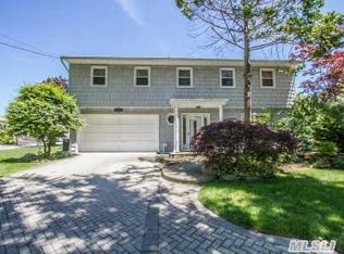 3031 Susan Rd, Bellmore, NY 11710
