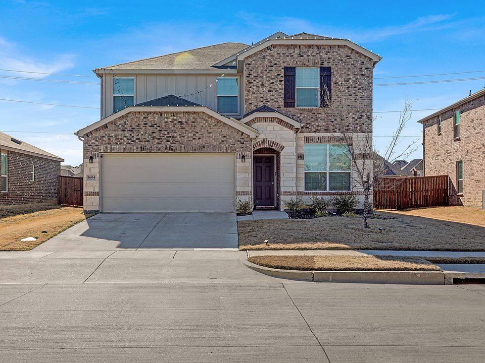 1st image of 1604 Waggoner Dr
