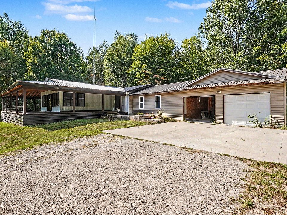 1st image of 5655 N Alamando Rd