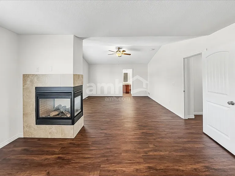2496 Sierra Springs Dr — Photo 11