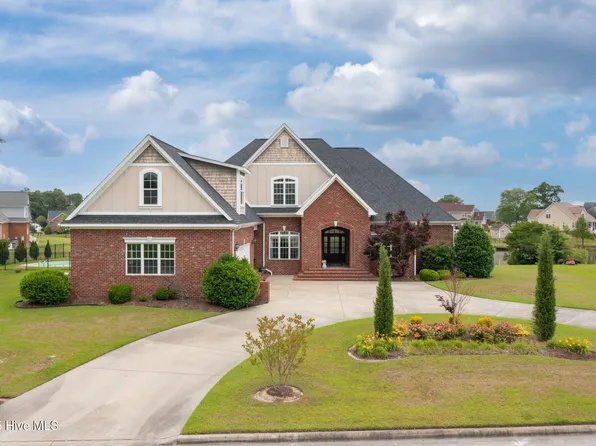 111 Rollingwood Drive, New Bern, NC 28562