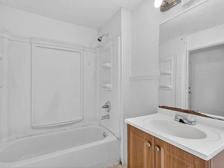 527 E Lemon Ave #3 — Photo 14