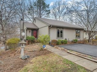 3671 Maple Glen Ln, Winston Salem, NC 27106