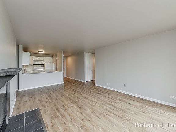 4th image of 1811 Four Lakes Ave APT 4H