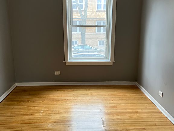 4th image of 2951 W Cullom Ave #1W