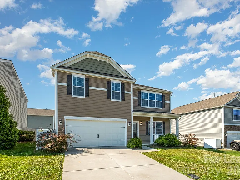 2407 Sugar Ct SW — Photo 3
