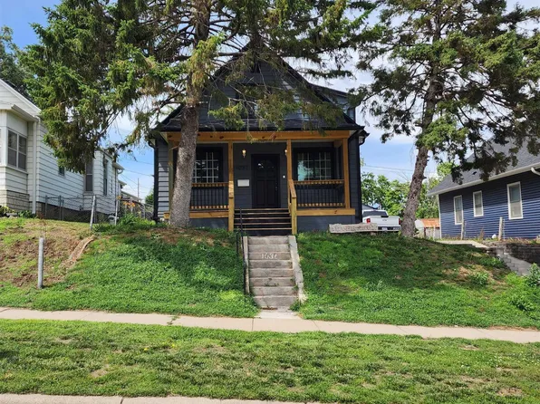 1032 Atlas St, Omaha, NE 68107