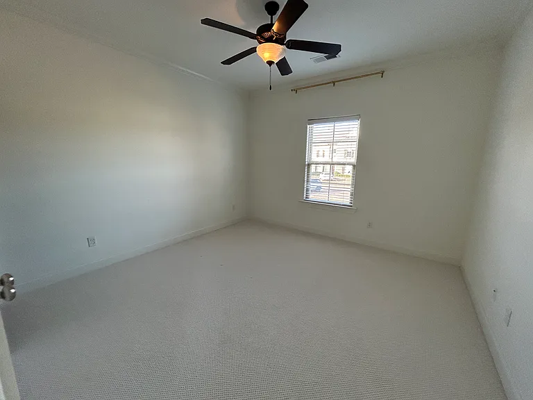 103 Farmview Dr #1101 — Photo 5