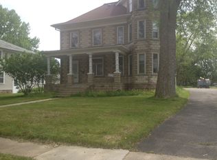1037 Victoria St, Antioch, IL