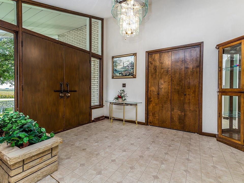 12651 Cousins Rd, Peosta, IA 52068 MLS 148165 Zillow