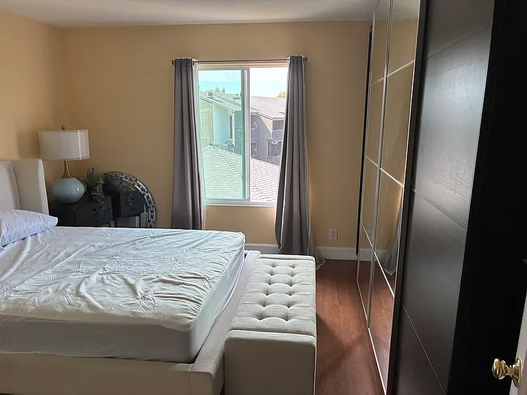 950 Shorepoint Ct #316 — Photo 12