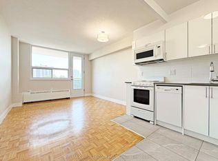 1500 Bathurst St #207, Toronto, ON M5P 3L3