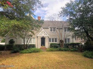 2301 Oleander Dr, Wilmington, NC 28403