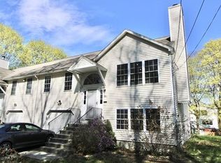37 Locust Ave, Worcester, MA 01604