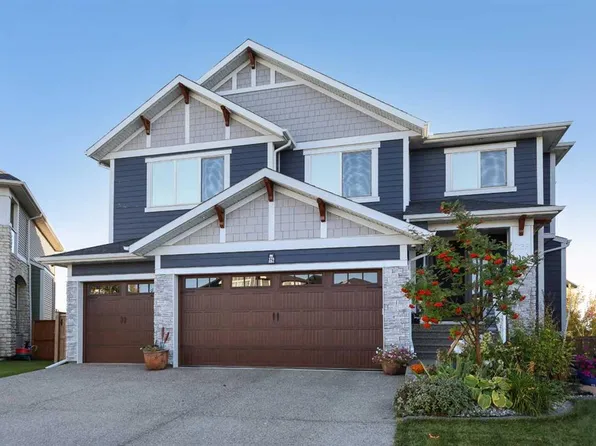 329 N Kinniburgh Cv, Chestermere, AB T1X 0T8