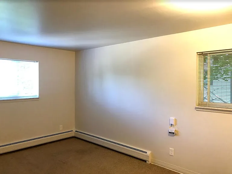 619 Oak St #5 — Photo 7