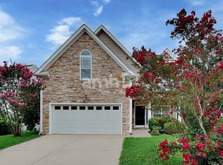 3204 Neuse Crossing Dr, Raleigh, NC 27616