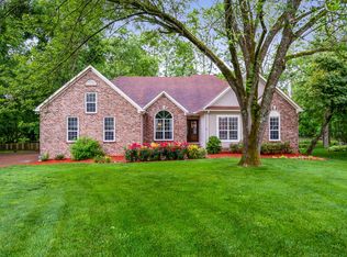 2908 Iroquois Dr, Thompsons Station, TN 37179