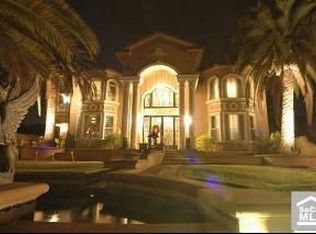 701 Laguna Rd, Fullerton, CA 92835