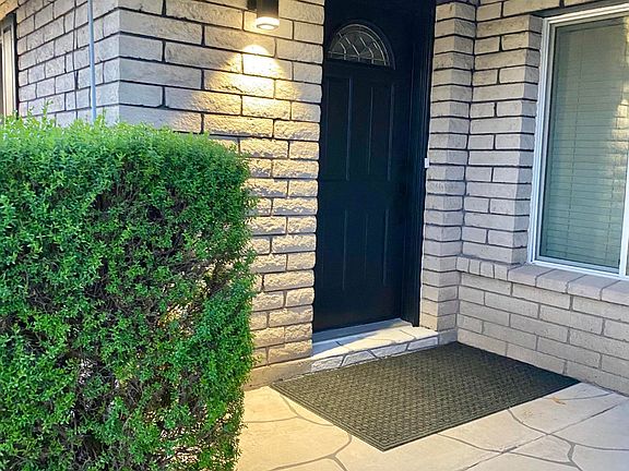 4th image of 4430 E Sharon Dr