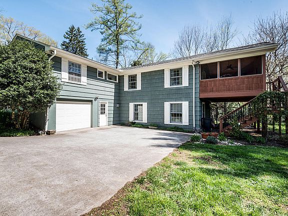 2nd image of 6712 Glenbrook Dr