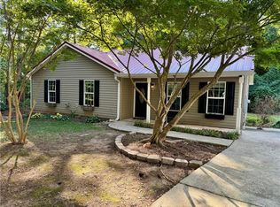 101 Mineral Springs Rd, Waco, GA 30182