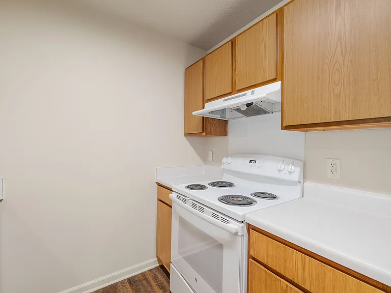 Springview Apartments — Photo 44