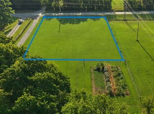 300 S Highway 82 Hwy, Locust Grove, OK 74352