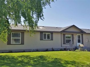 4201 W Rainy Ln, Benton City, WA 99320